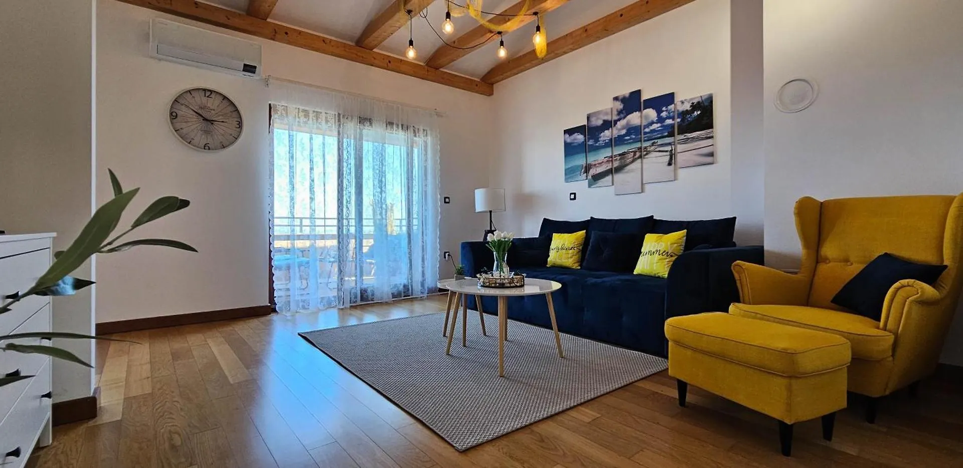 Apartment Bluemare B6 With Shared Pool Liznjan Croatia
