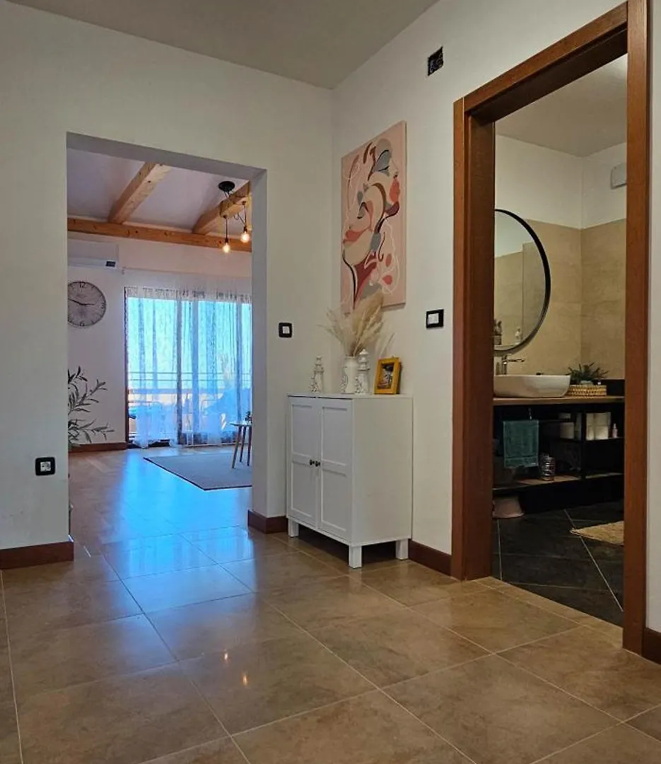 Apartment Bluemare B6 With Shared Pool Liznjan