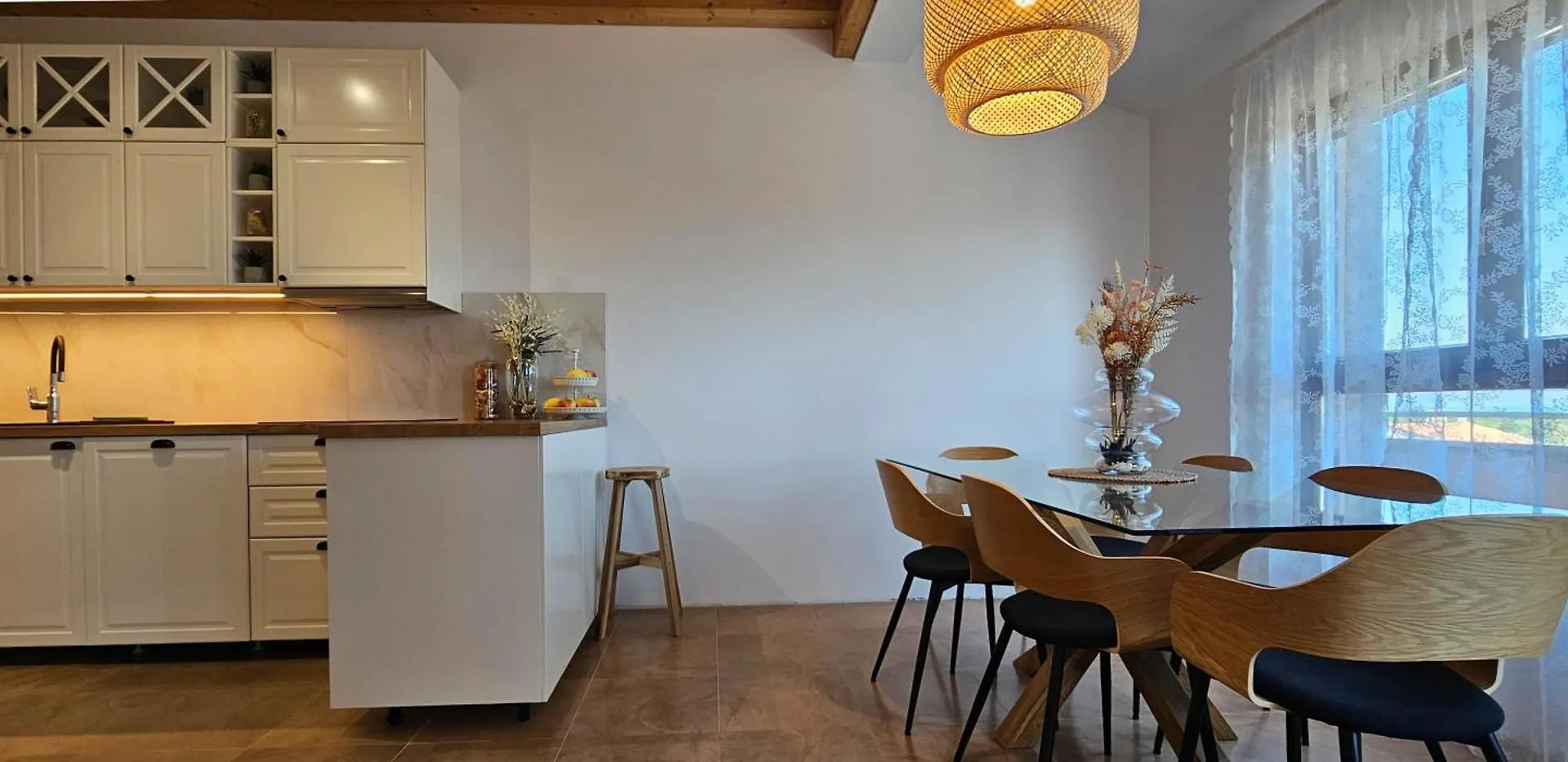 Apartment Bluemare B6 With Shared Pool Liznjan
