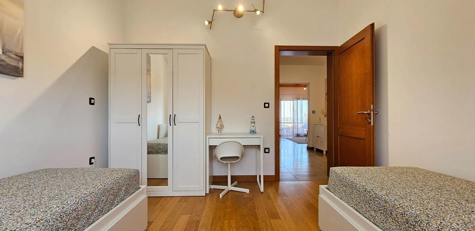 Apartment Bluemare B6 With Shared Pool Liznjan