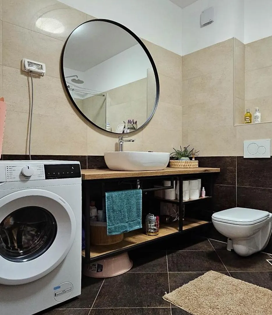 Apartment Bluemare B6 With Shared Pool Liznjan